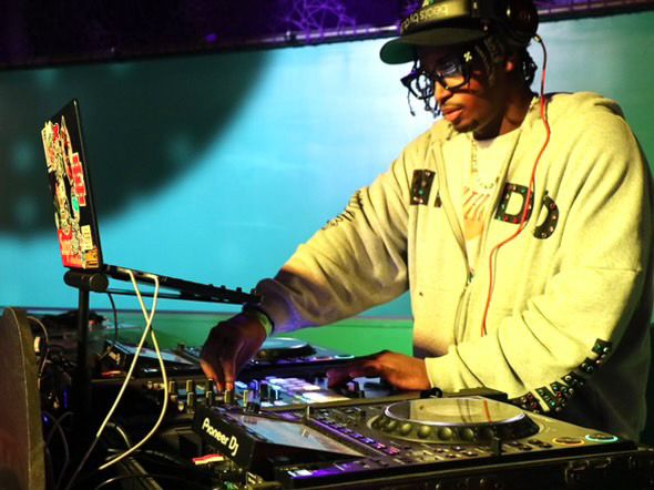 DJ DREAM